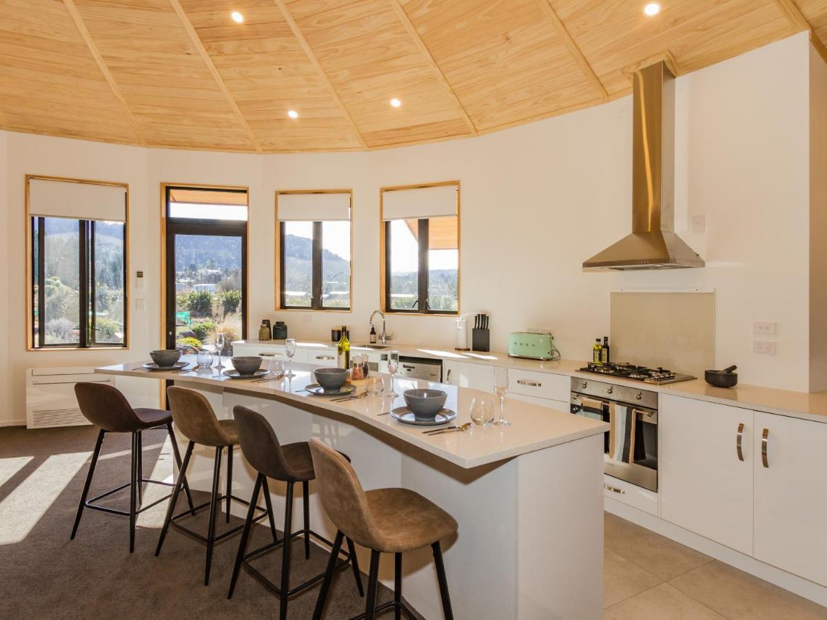 Heavenly Spa Views - Ohakune Holiday Home מראה חיצוני תמונה